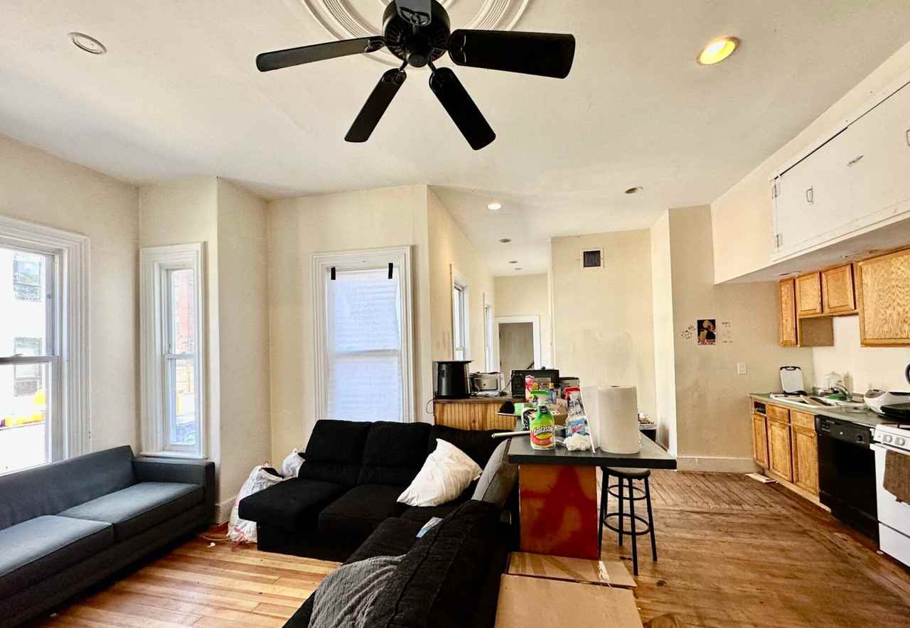 20 Highgate Street - Photo 2 of 12