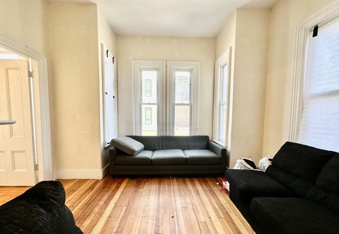 20 Highgate Street - Photo 6 of 12