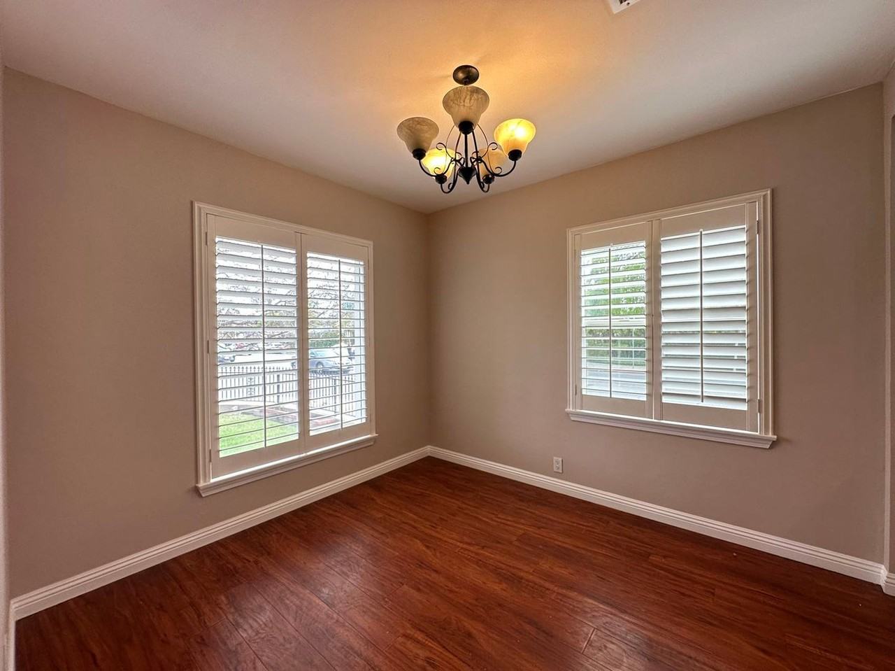 217 El Nido Ave - Photo 3 of 11