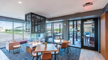 featured image of 455 Snelling Ave N