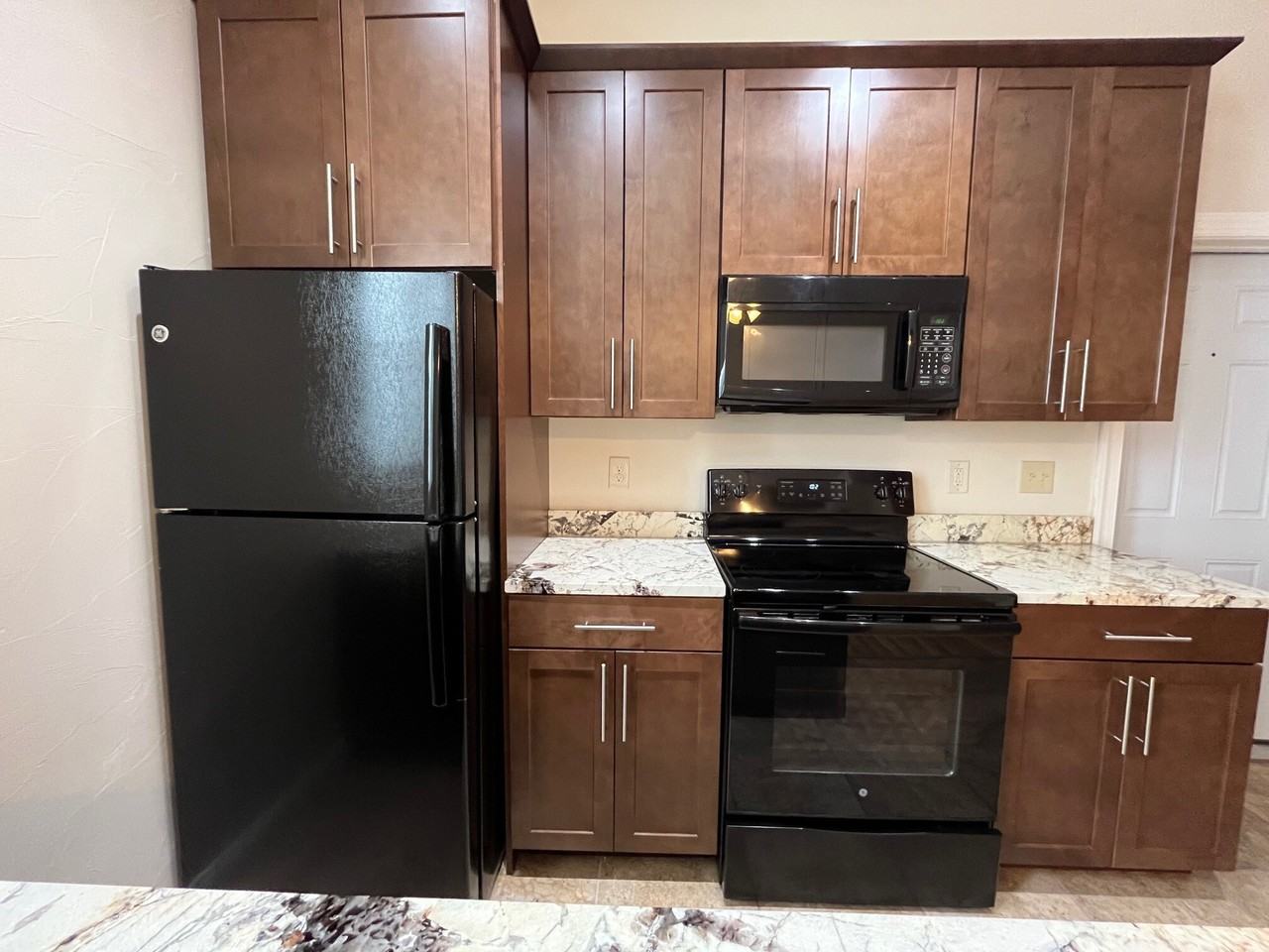 Centre 4930 - Photo 4 of 16