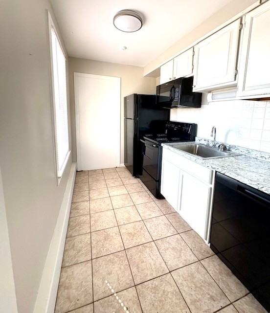 1318 Yakel Street - Photo 2 of 9