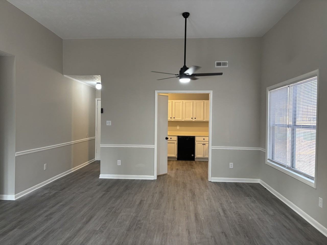 Torbay Drive - Photo 4 of 22