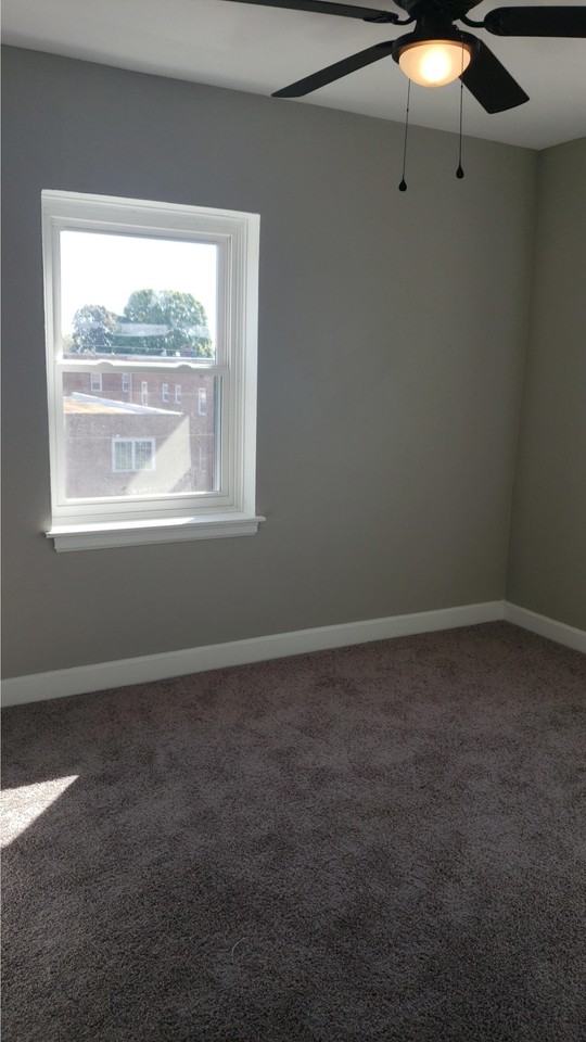 324 8th St - Photo 5 of 13
