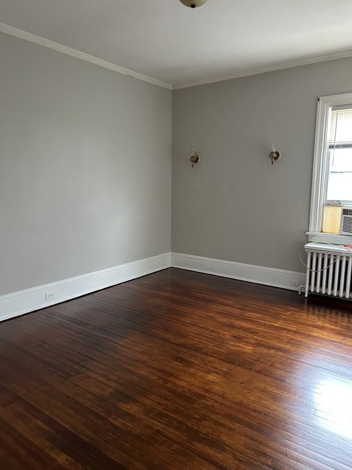 321 North Loudoun Street - Photo 7 of 11