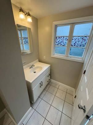 Orange - Photo 6 of 10