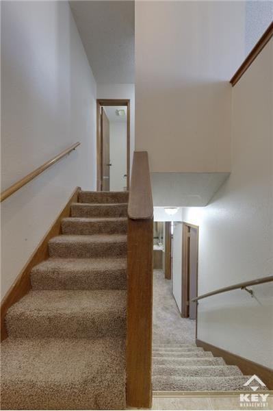 3003 S Brandywine St - Photo 2 of 14