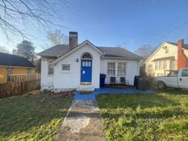 featured image of 315 W 14th St