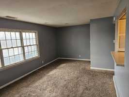 featured image of 105 S Elder Ln