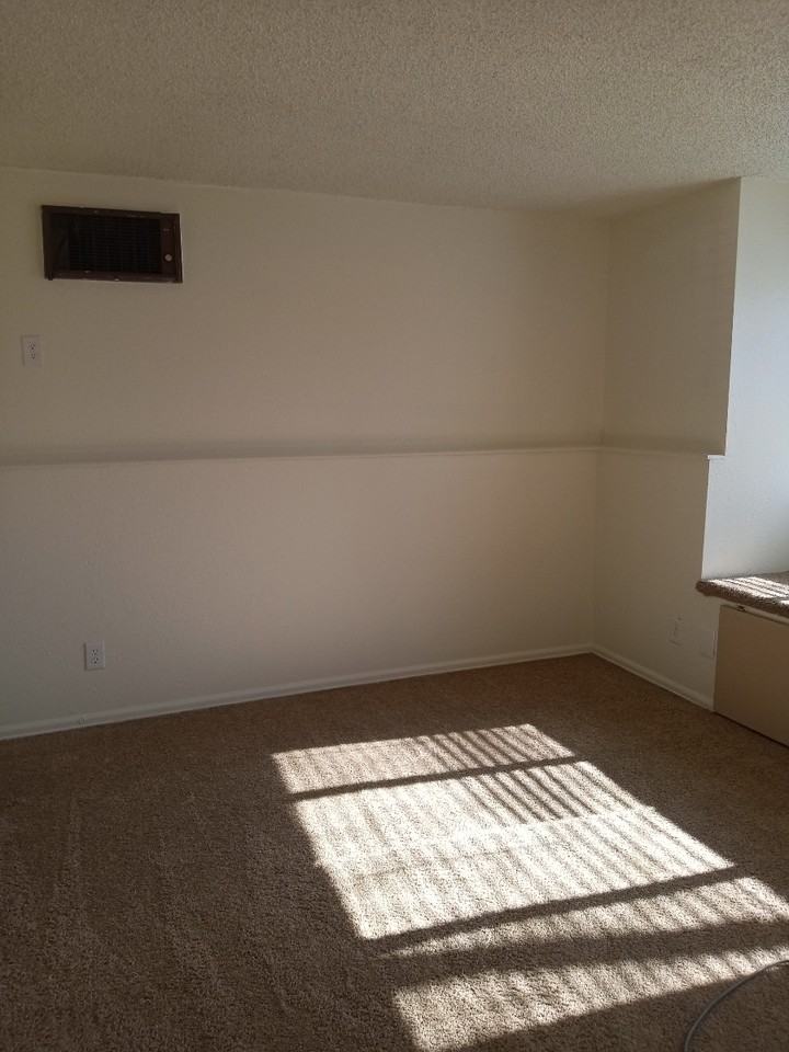1367 East 21st Street - Photo 2 of 11