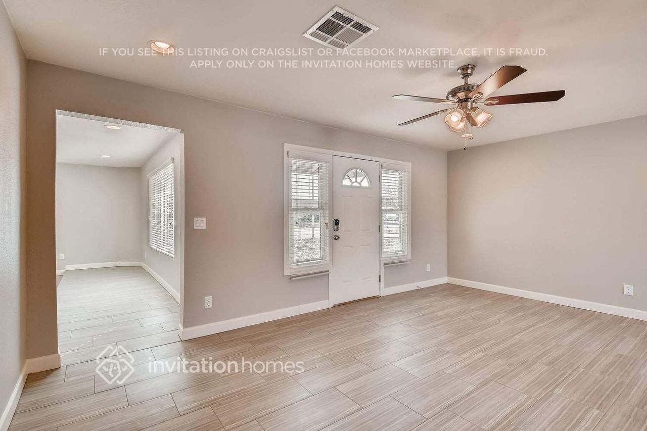 918 W Gemini Dr - Photo 2 of 13