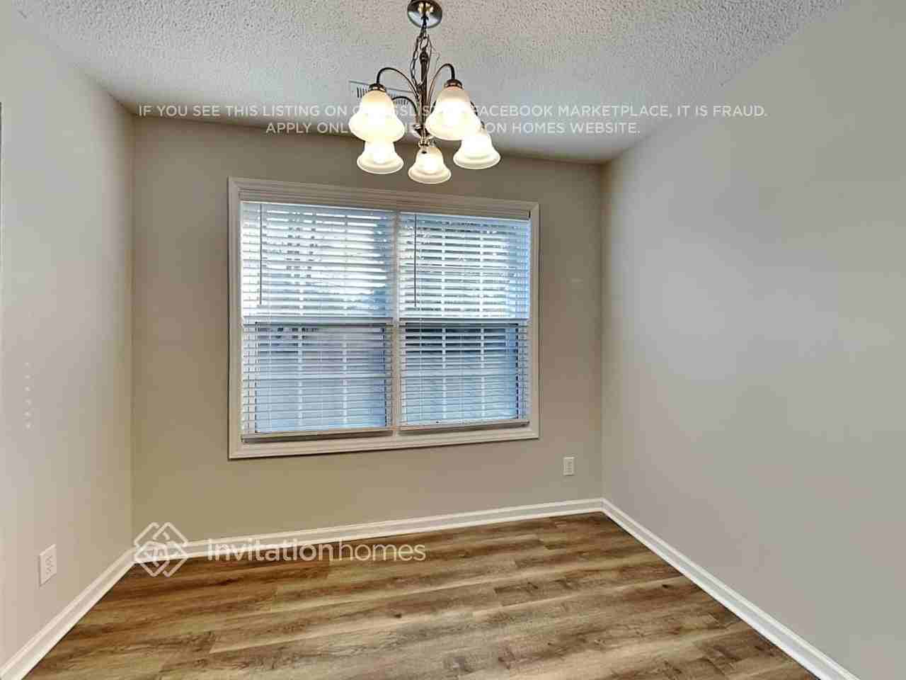 1620 Balfour Downs Cir - Photo 5 of 18