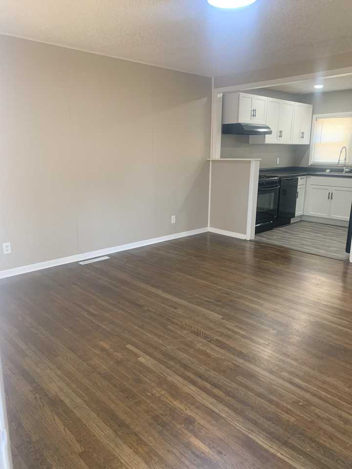 1154 S Arthur St #NA - Photo 2 of 22