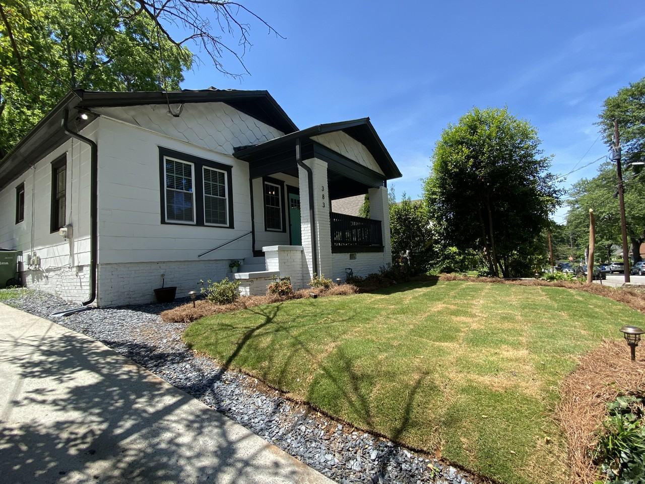 383 Patterson Ave Se #NA - Photo 5 of 25