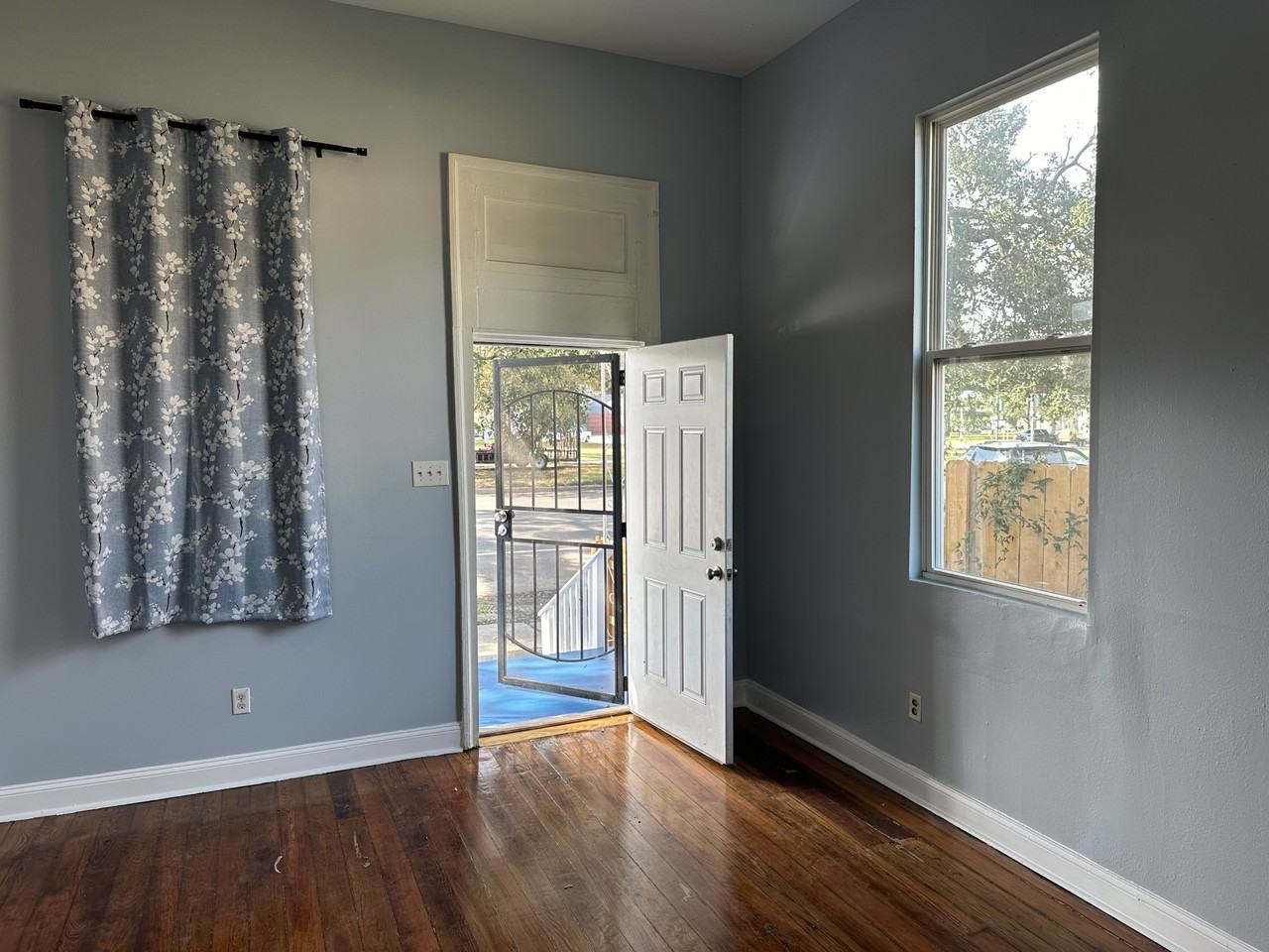 2115 Elysian Fields Ave #2115 - Photo 6 of 10
