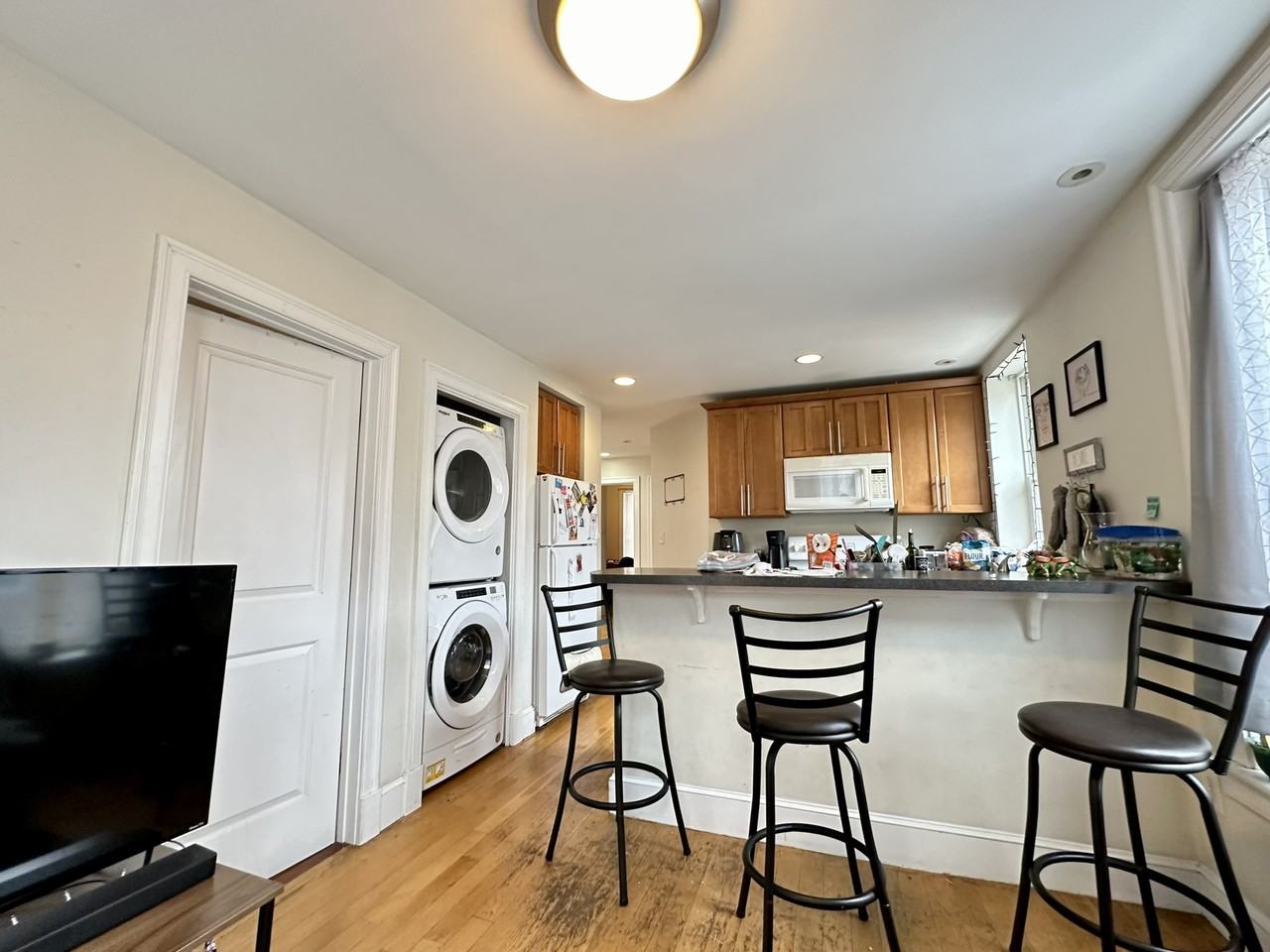 836 Huntington Ave #3 - Photo 5 of 17
