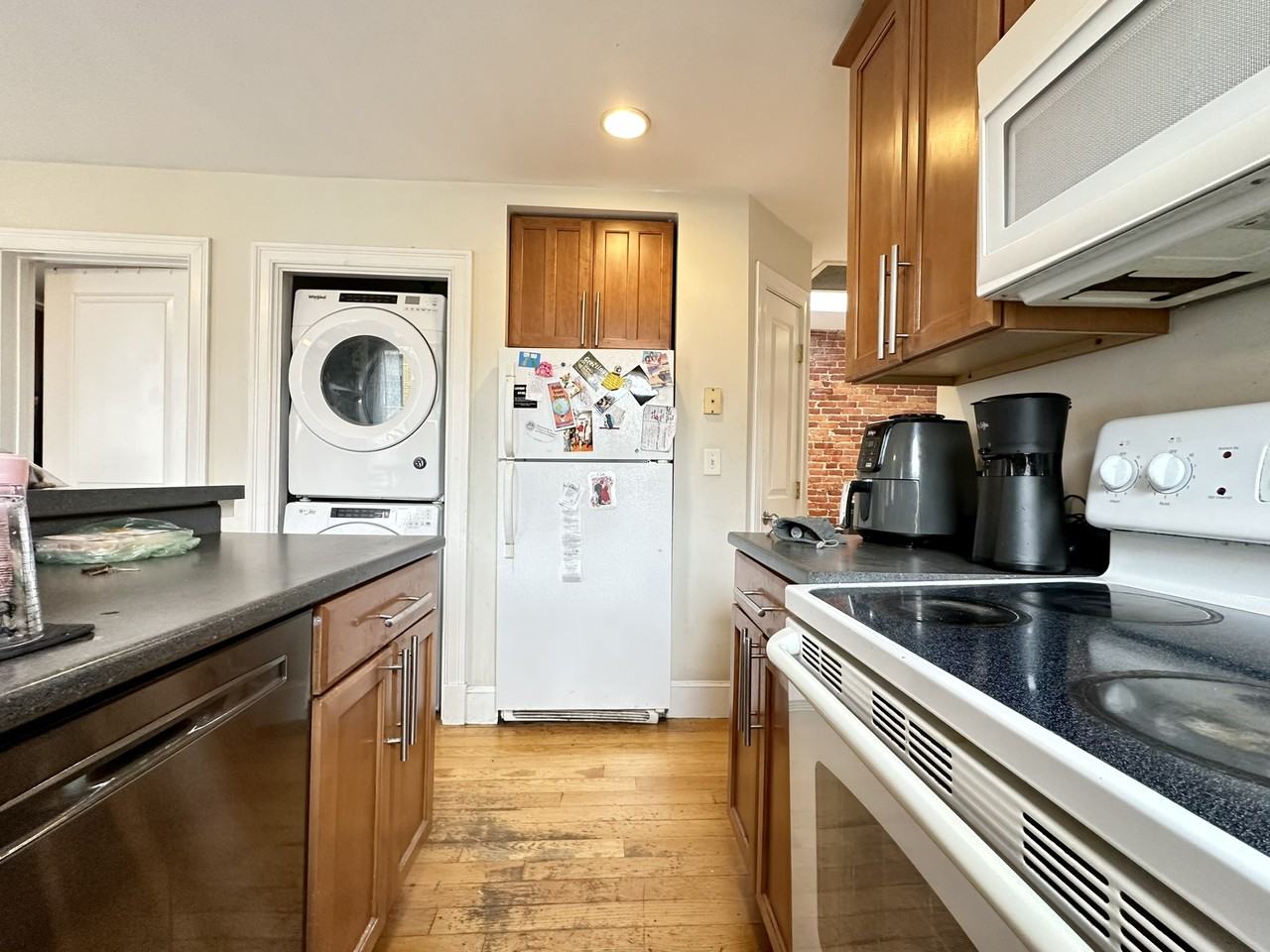 836 Huntington Ave #3 - Photo 7 of 17