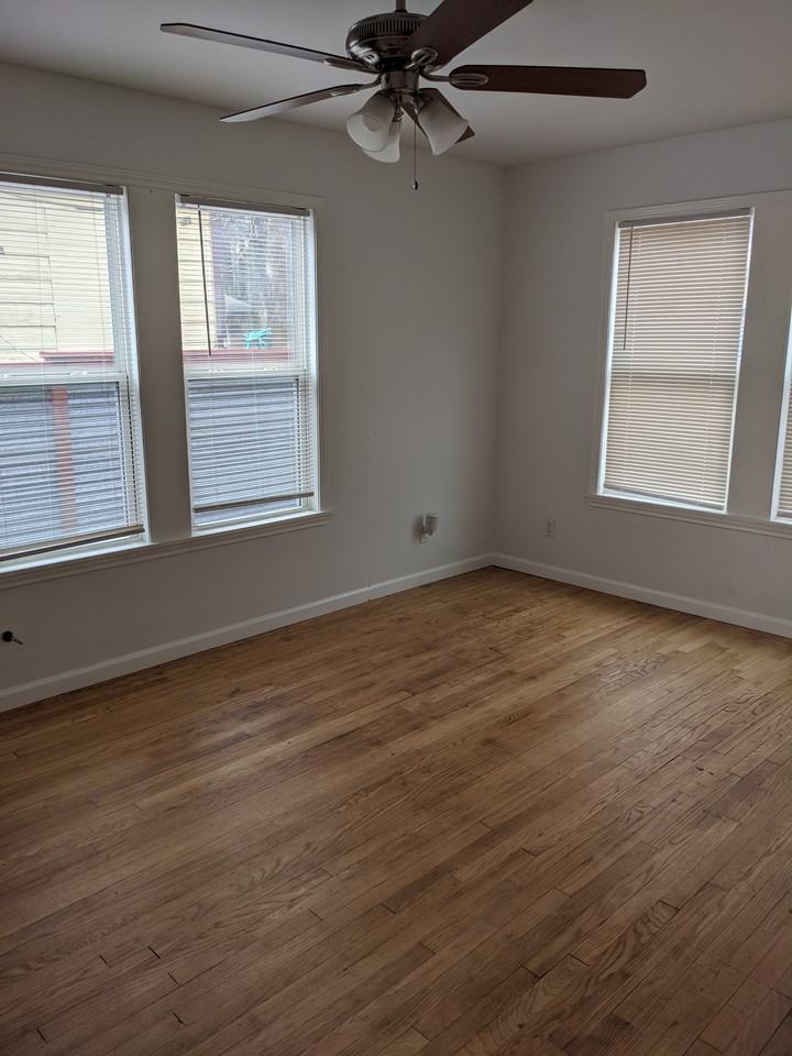 829 N Crawford St #NA - Photo 7 of 12