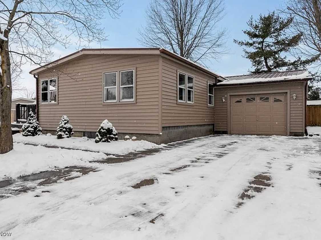 429 Morgan Ct #NA - Photo 3 of 20