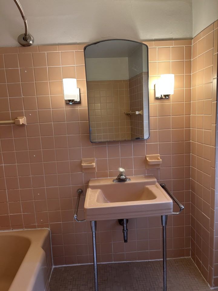 139 Rutgers Ave #3 - Photo 7 of 9