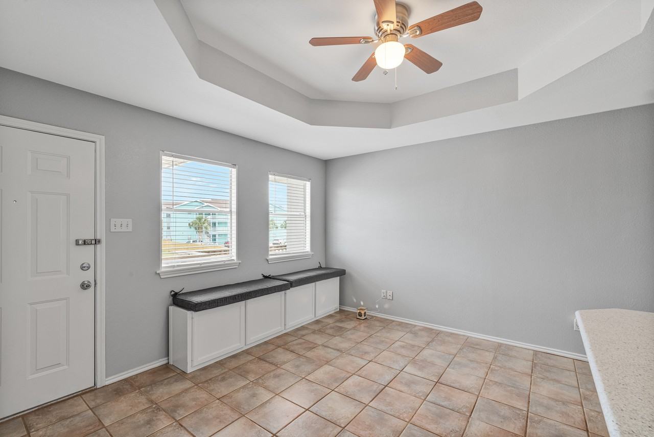 13958 Fortuna Bay Dr #J - Photo 7 of 19