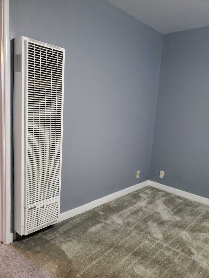 625 S 11th St #4 - Photo 3 of 15