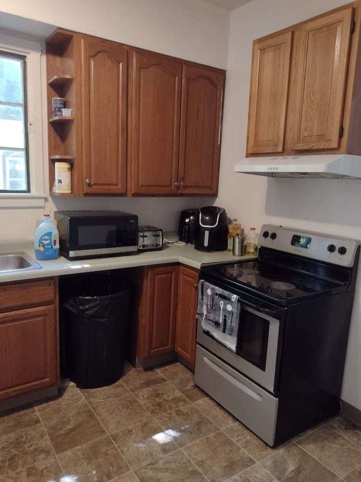 NIU Student Housing - Photo 6 of 21