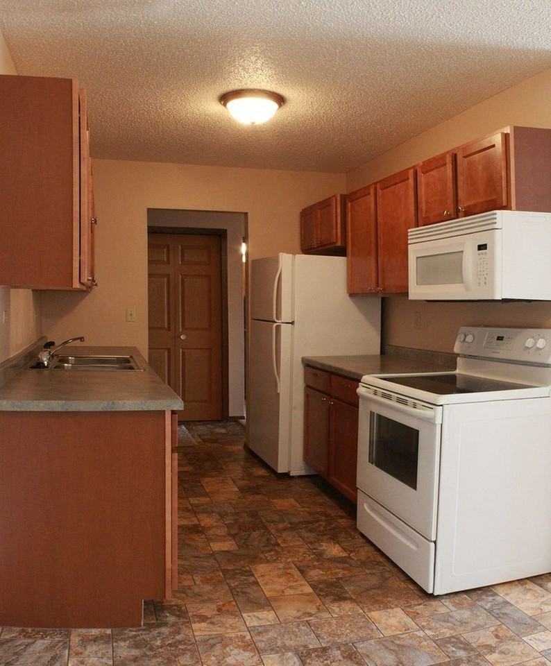 Southview Apartments - Photo 3 of 35