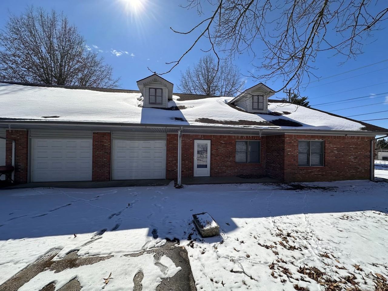 Fox Harbor Apartments - Photo 2 of 22