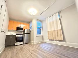 featured image of 814 Columbia St