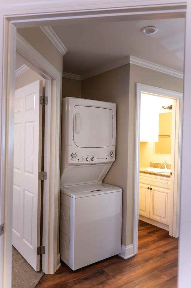 University Commons II - Photo 2 of 7