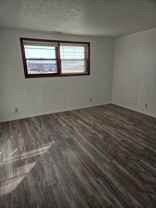 Lynnwood Apartments - Photo 1 of 1