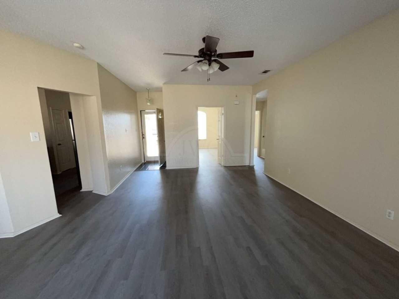 4303 Fawn Dr - Photo 2 of 16