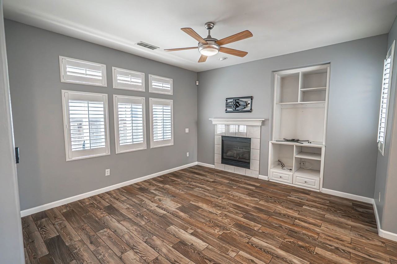 24479 Montevista Cir - Photo 4 of 22