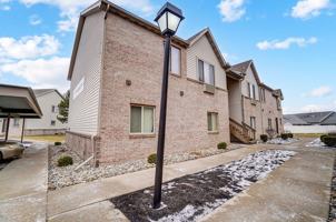 featured image of 1082 Fairview Avenue