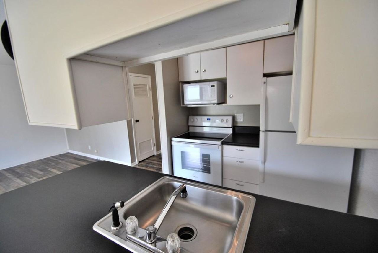 65 Wilshire Heights Dr - Photo 4 of 10