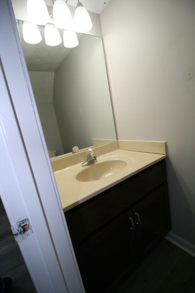 324 Turfway Dr - Photo 7 of 19