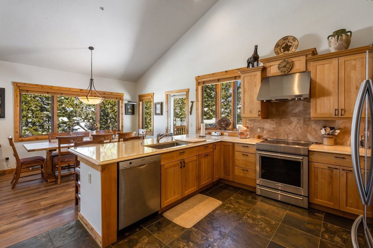 130 Timbercrest Dr - Photo 6 of 46