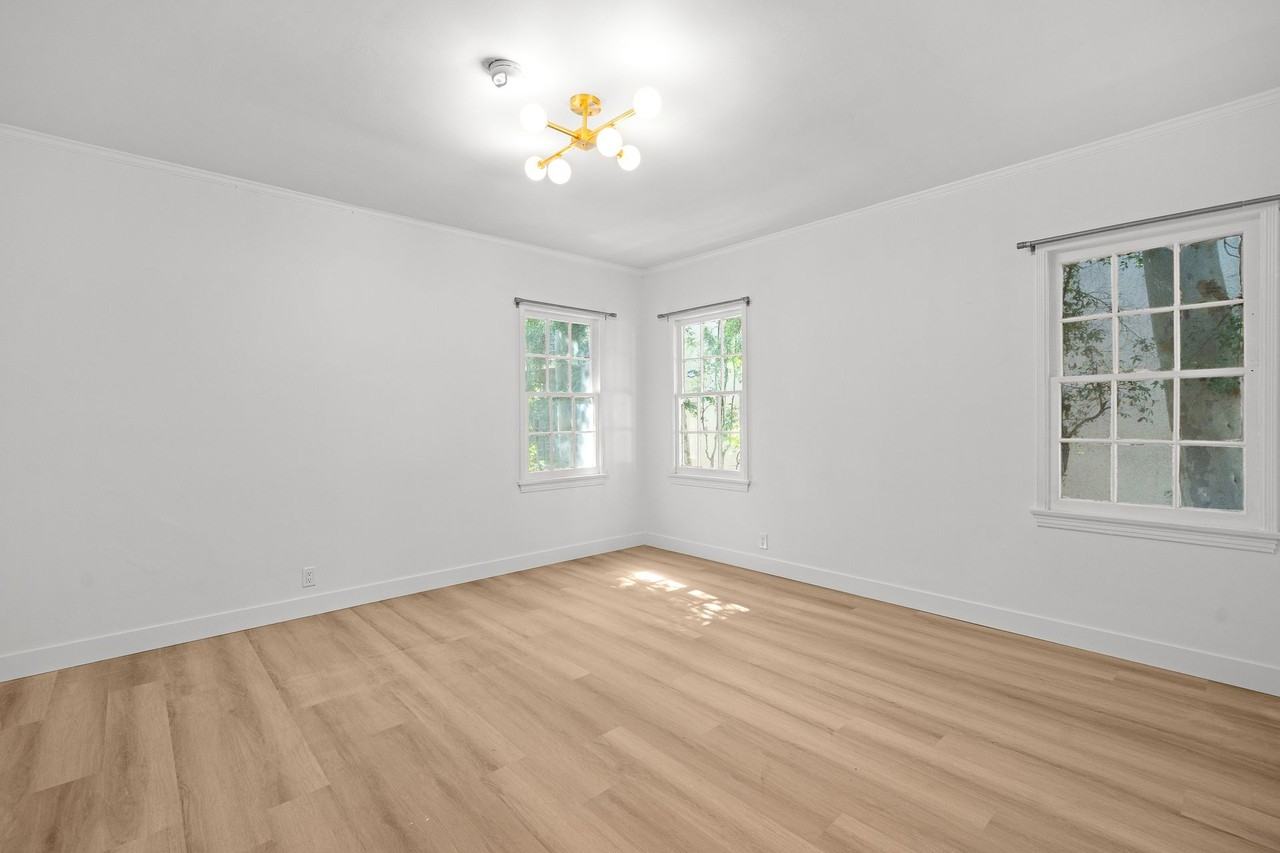 7414 Hollywood Blvd - Photo 4 of 15