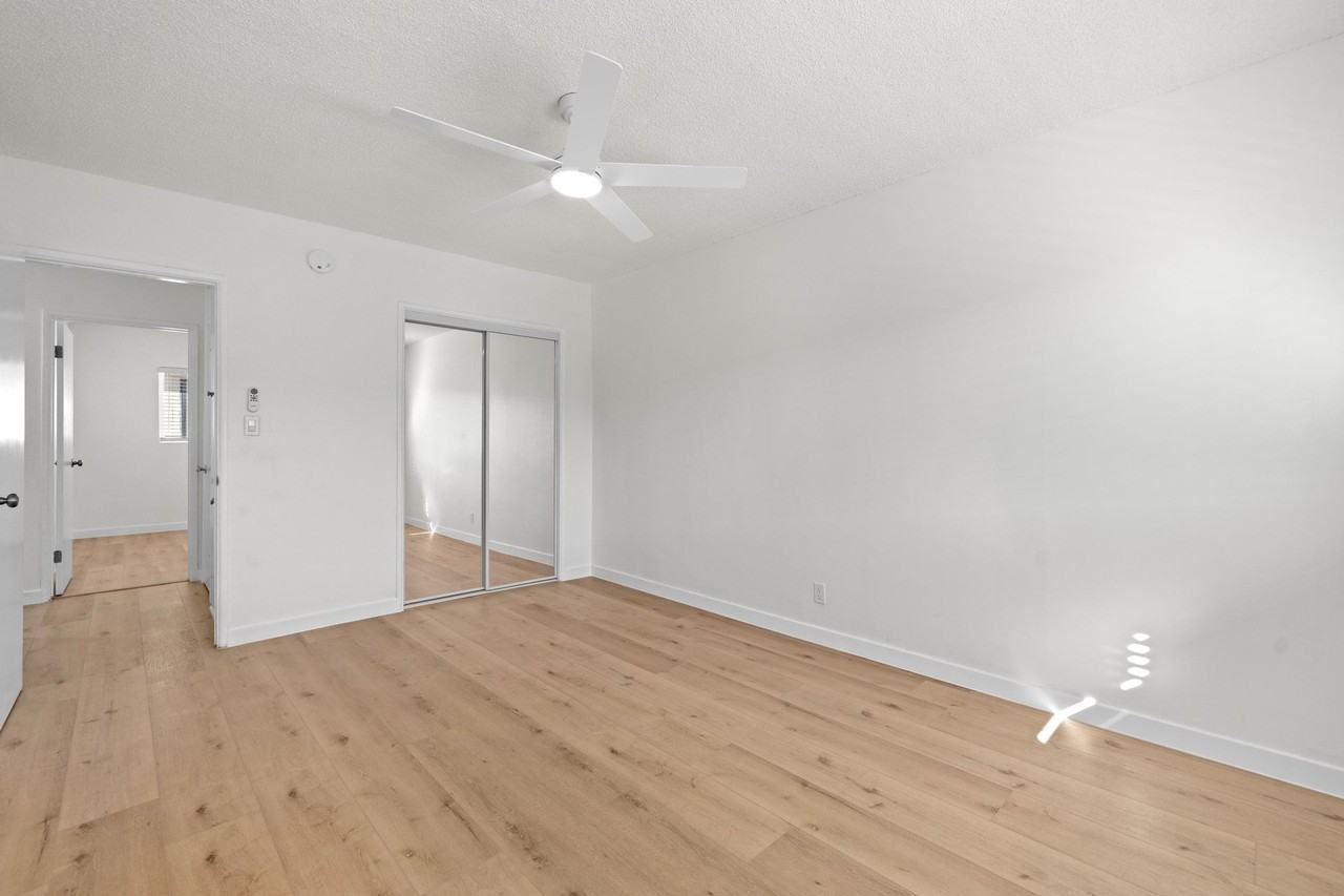 7414 Hollywood Blvd - Photo 7 of 15