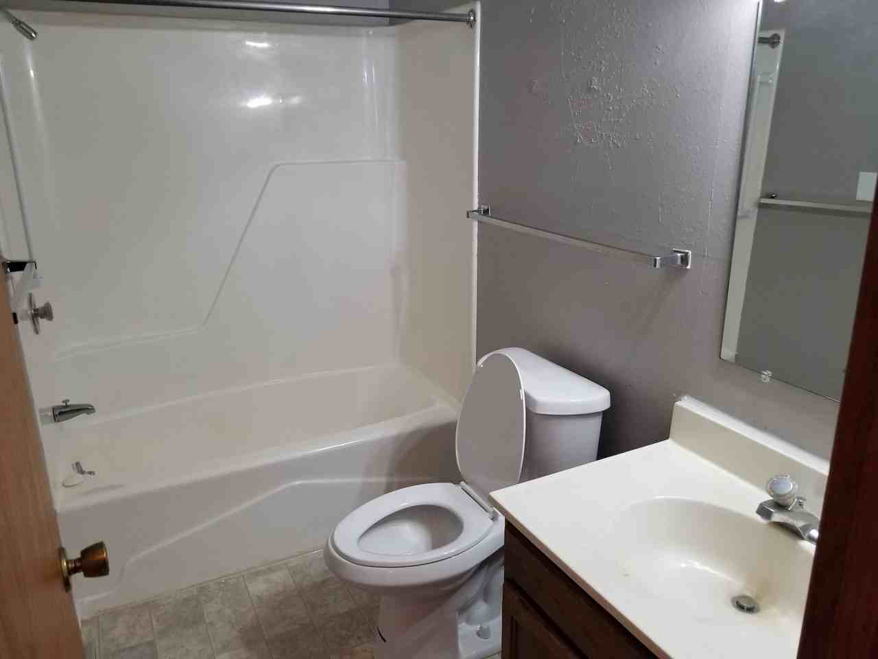 1004 Union Avenue - Photo 6 of 6