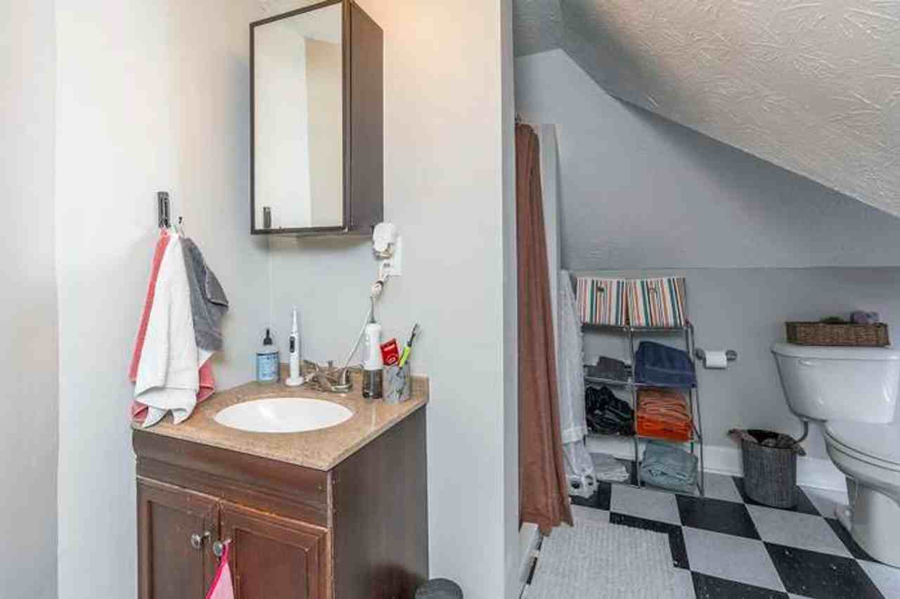 317 Park Ave - Photo 5 of 22