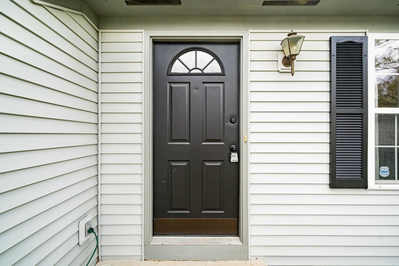 5019 Deep Shadow Ct - Photo 3 of 48