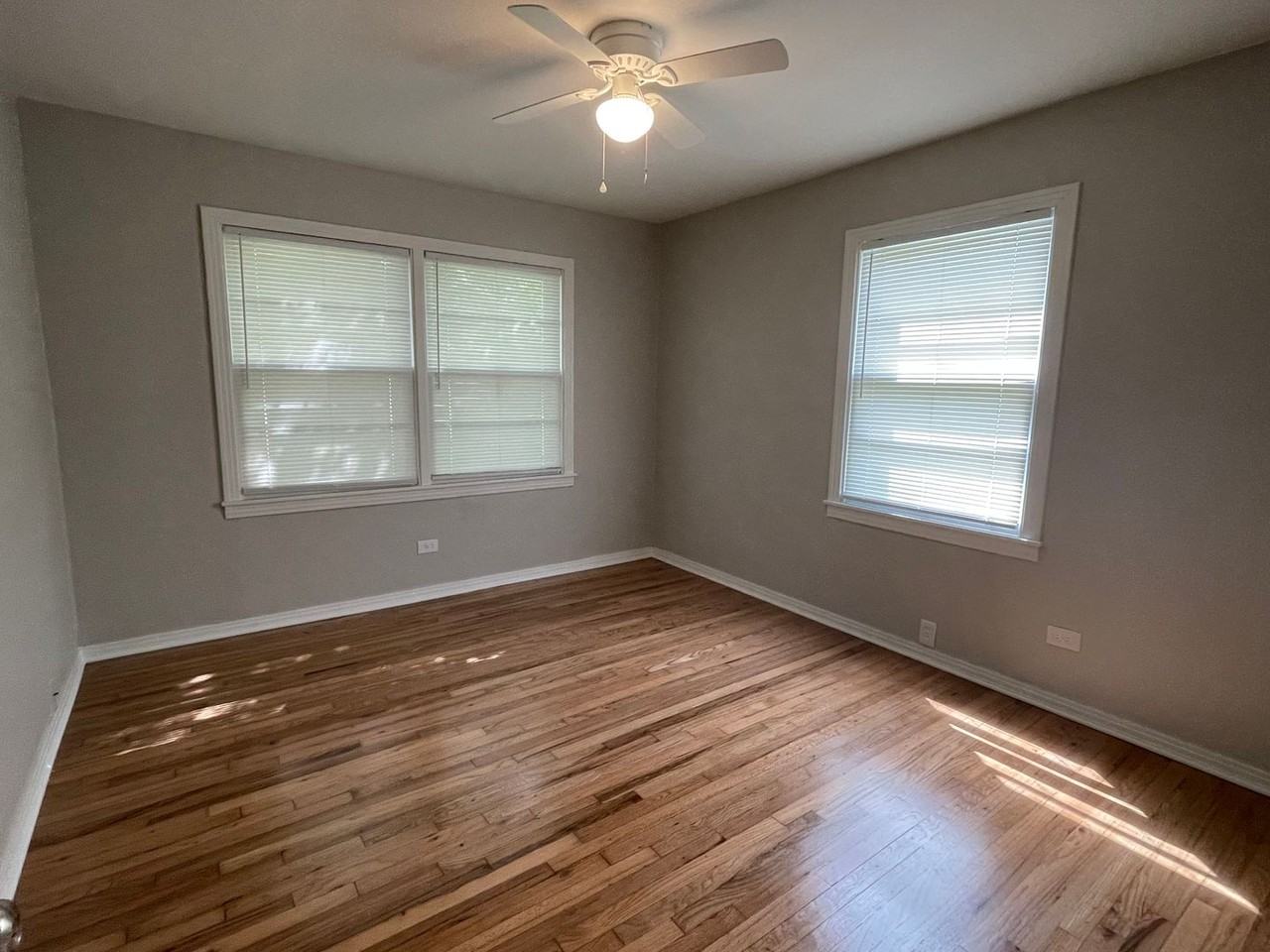 1209 S Old Robinson Rd - Photo 2 of 8