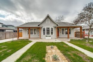 322 E Locust St - Photo 1 of 1