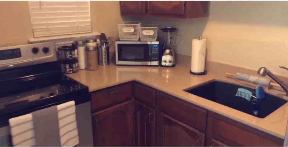 406 Foch St Apt A - Photo 5 of 11