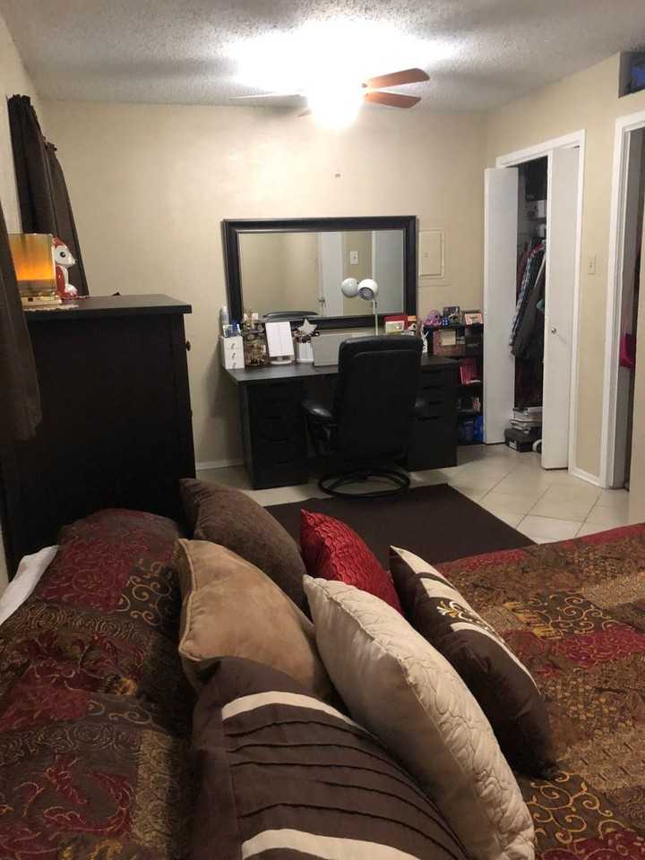 406 Foch St Apt A - Photo 7 of 11