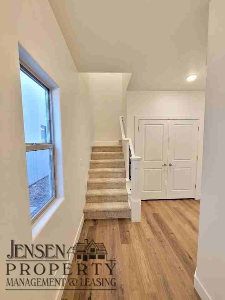 482 S Deep Creek Dr - Photo 5 of 45