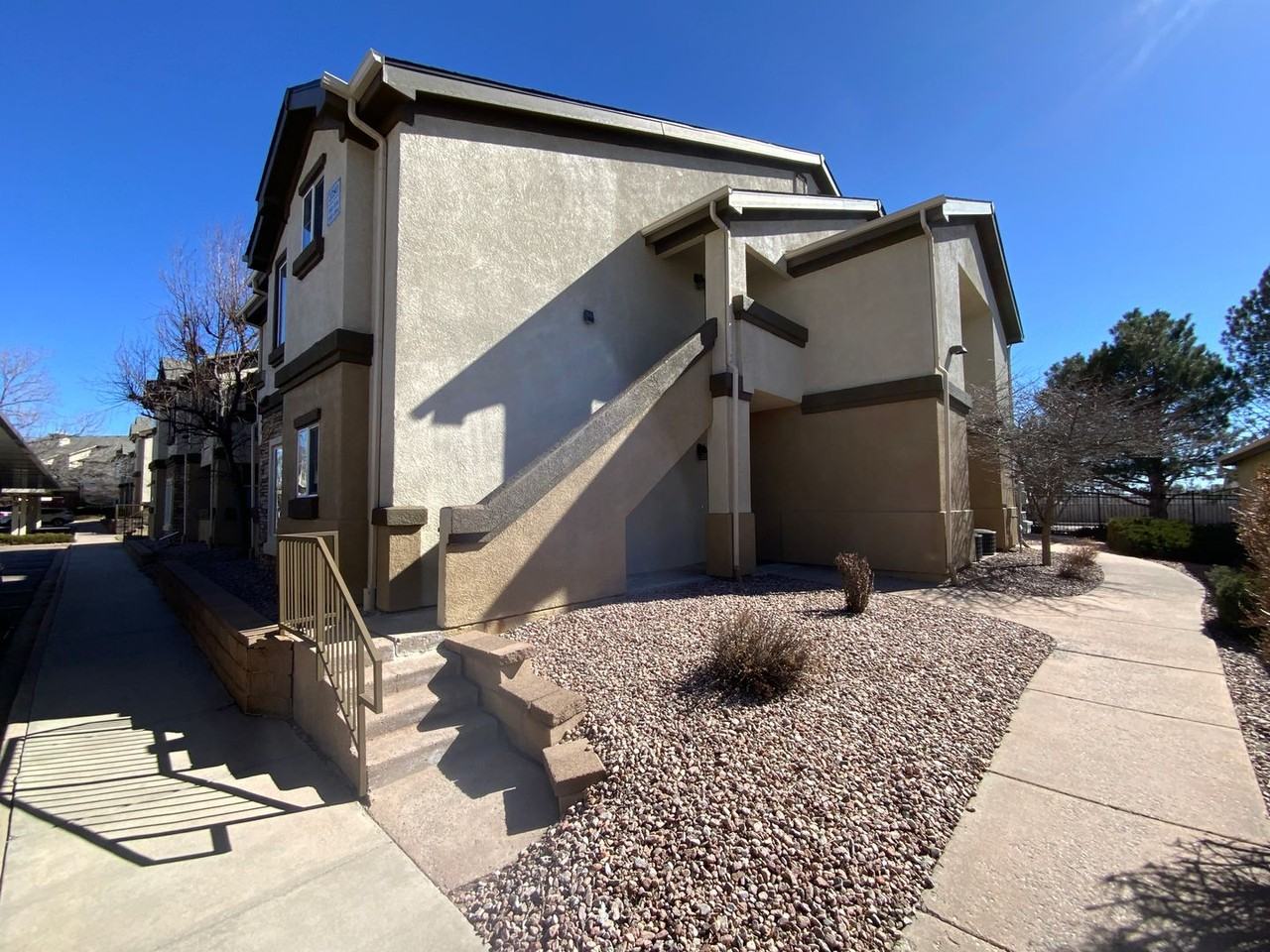 3780 Riviera Grv #104