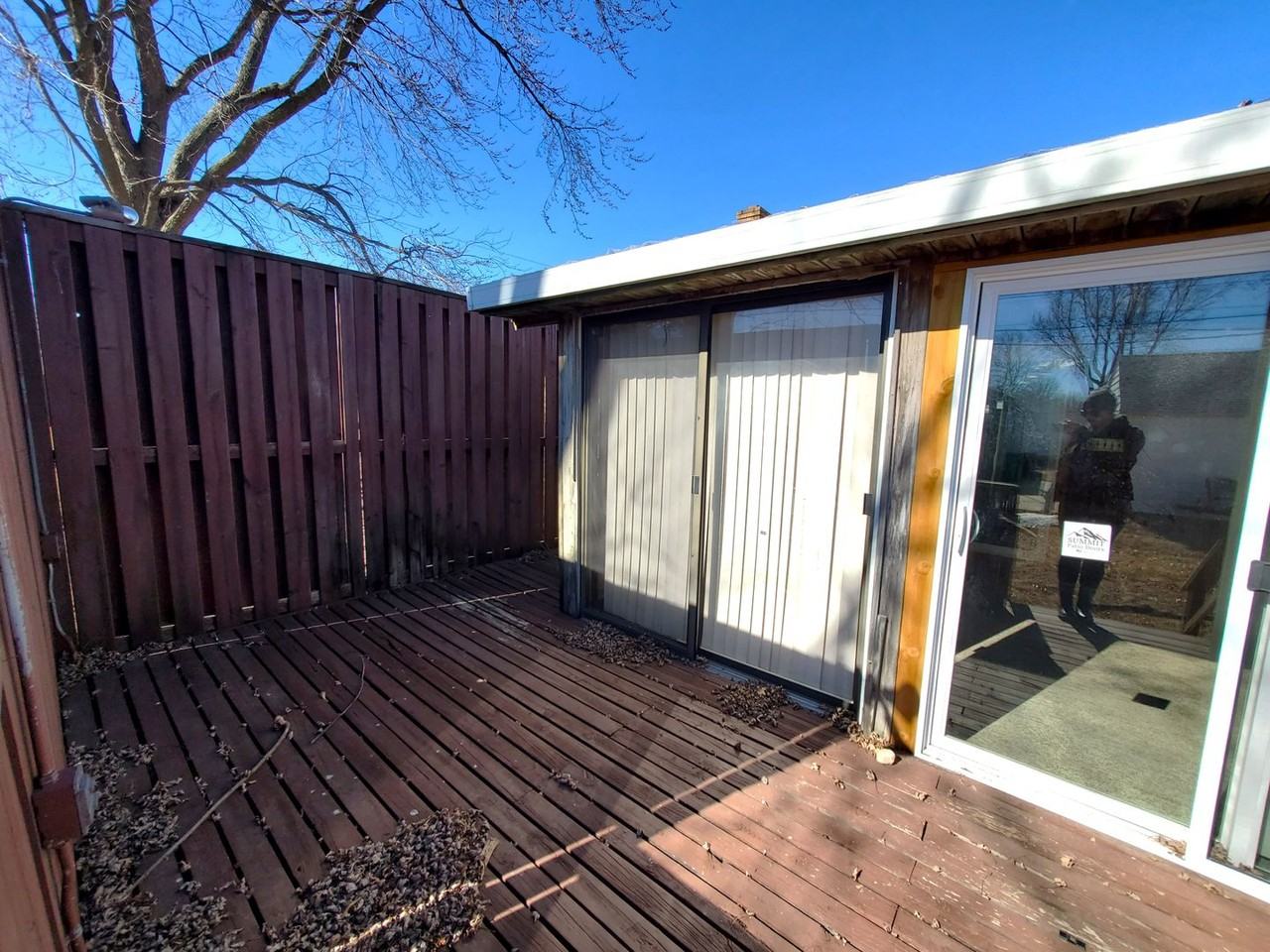 249 Marie Ave - Photo 3 of 20